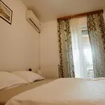 Perla Apartments