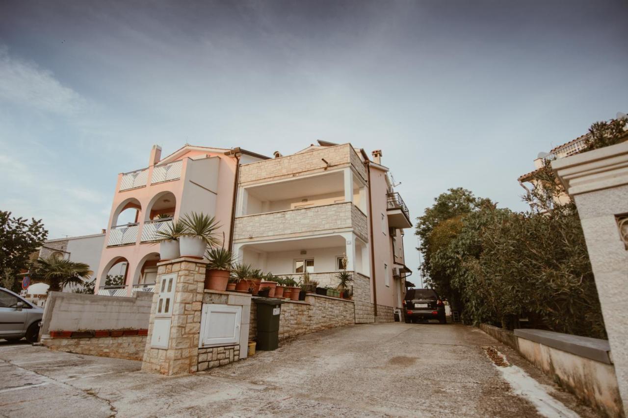 Perla Apartment *