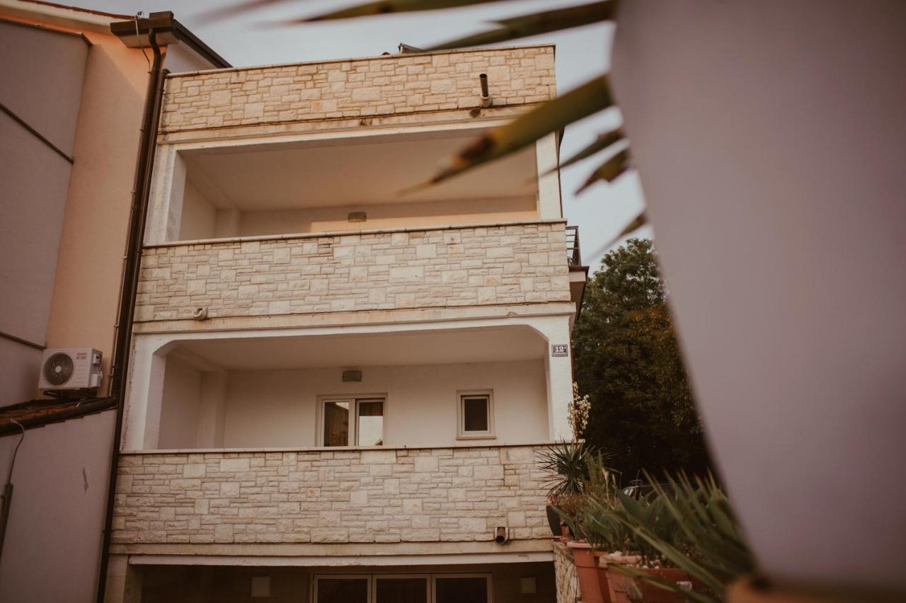 Perla Apartment *